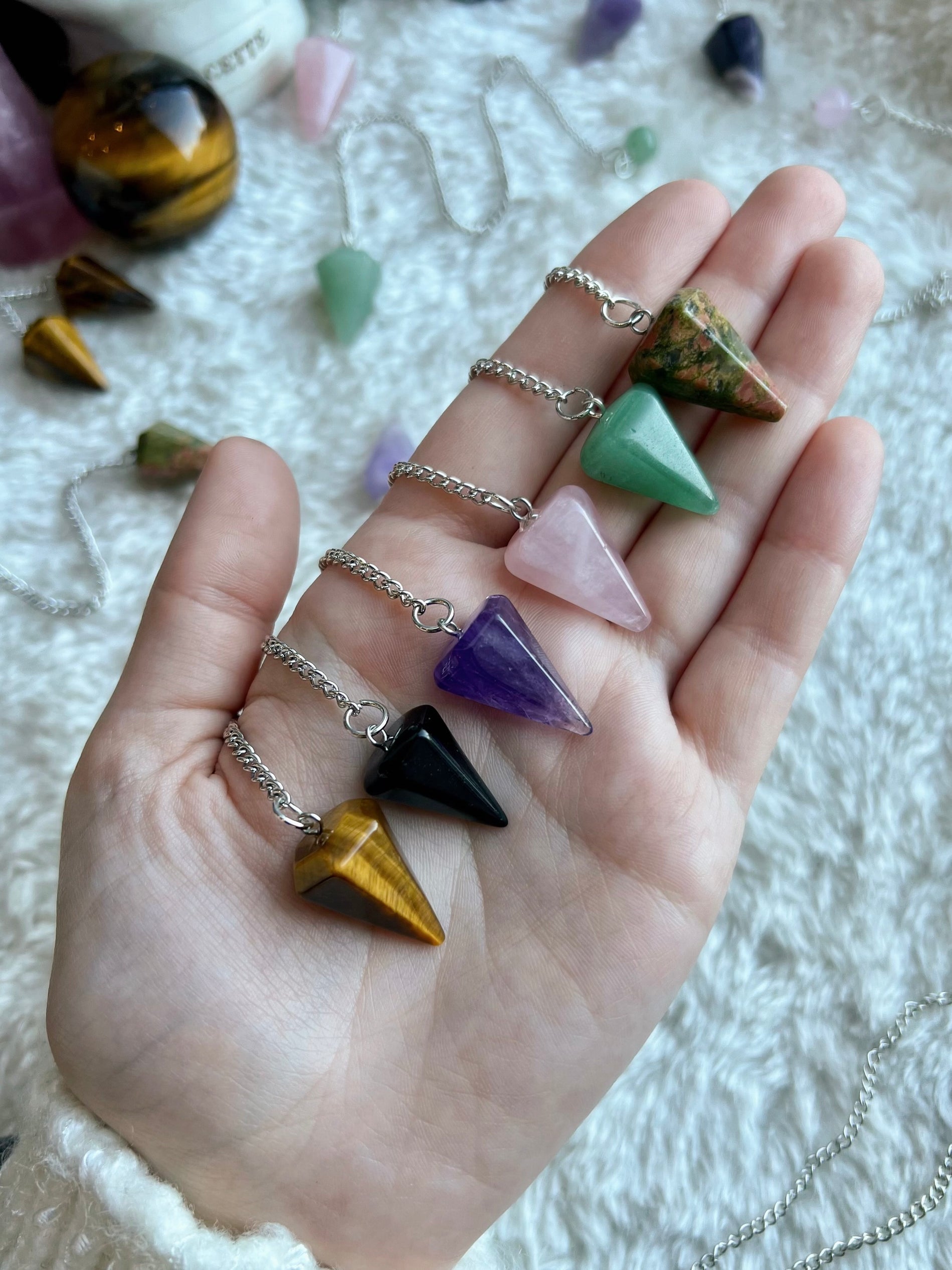 How to use a Crystal Pendulum