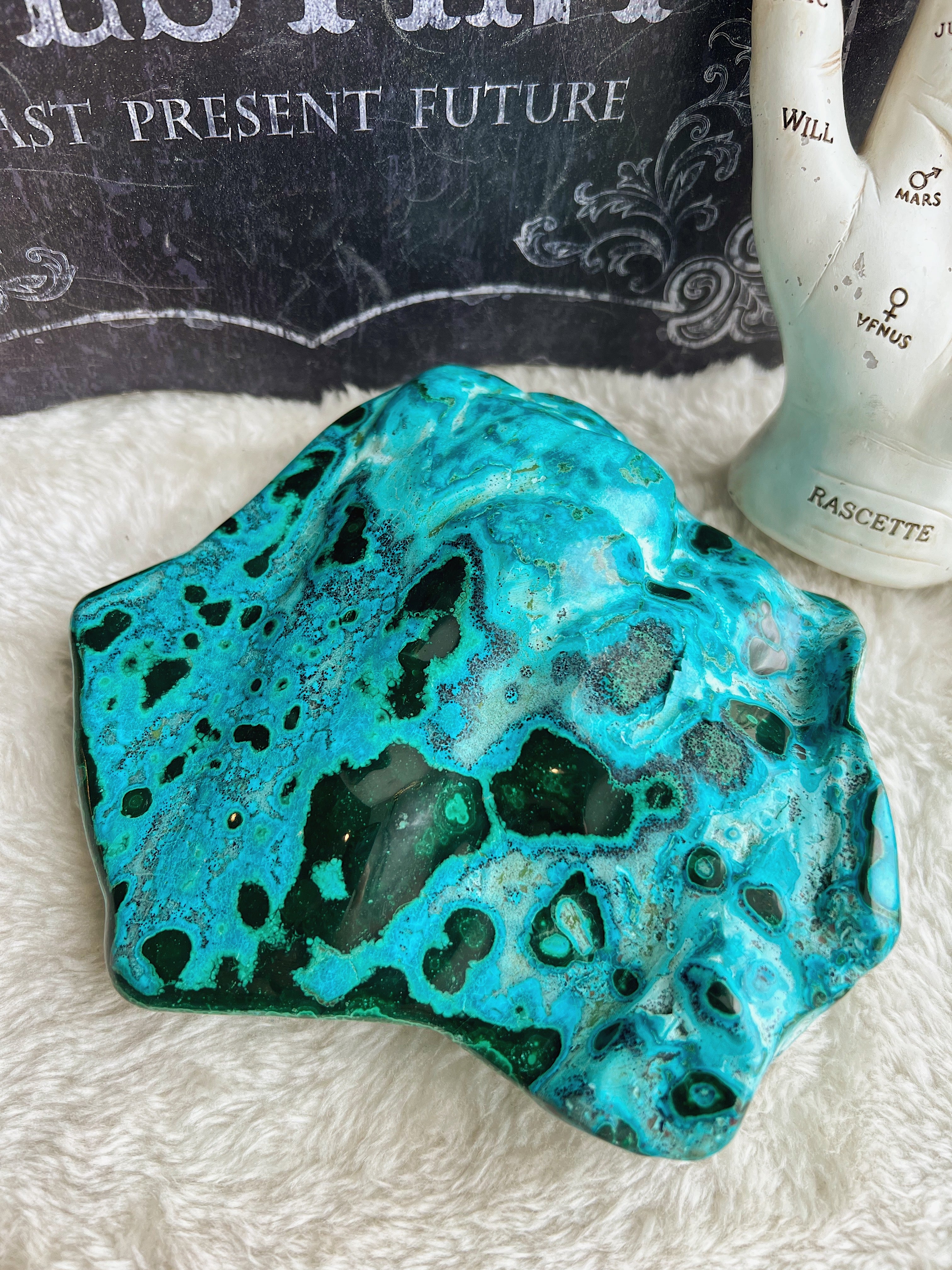Chrysocolla from Africa K - Earthly Secrets