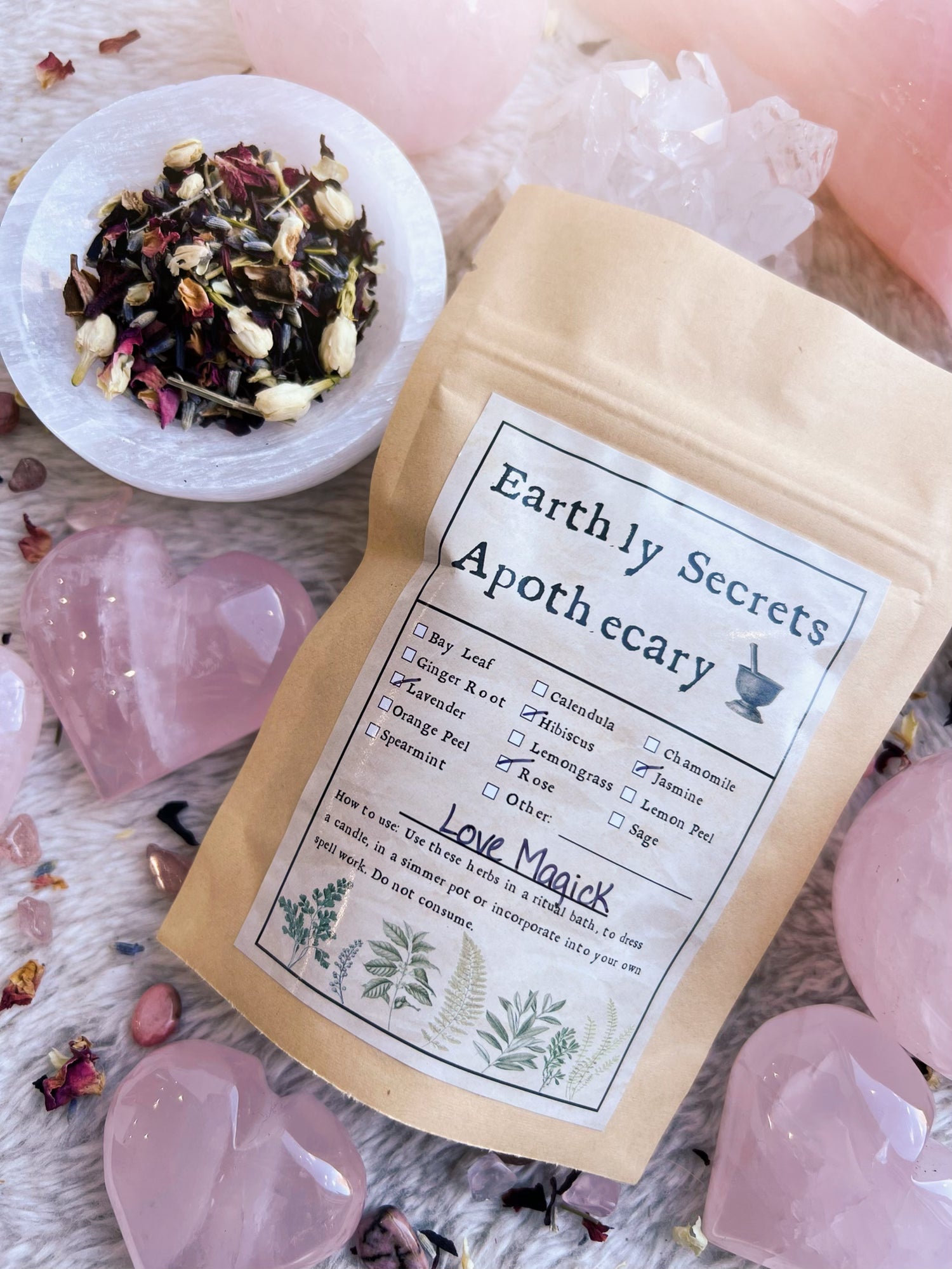 Love Magick Herbal Blend 1 oz - Earthly Secrets