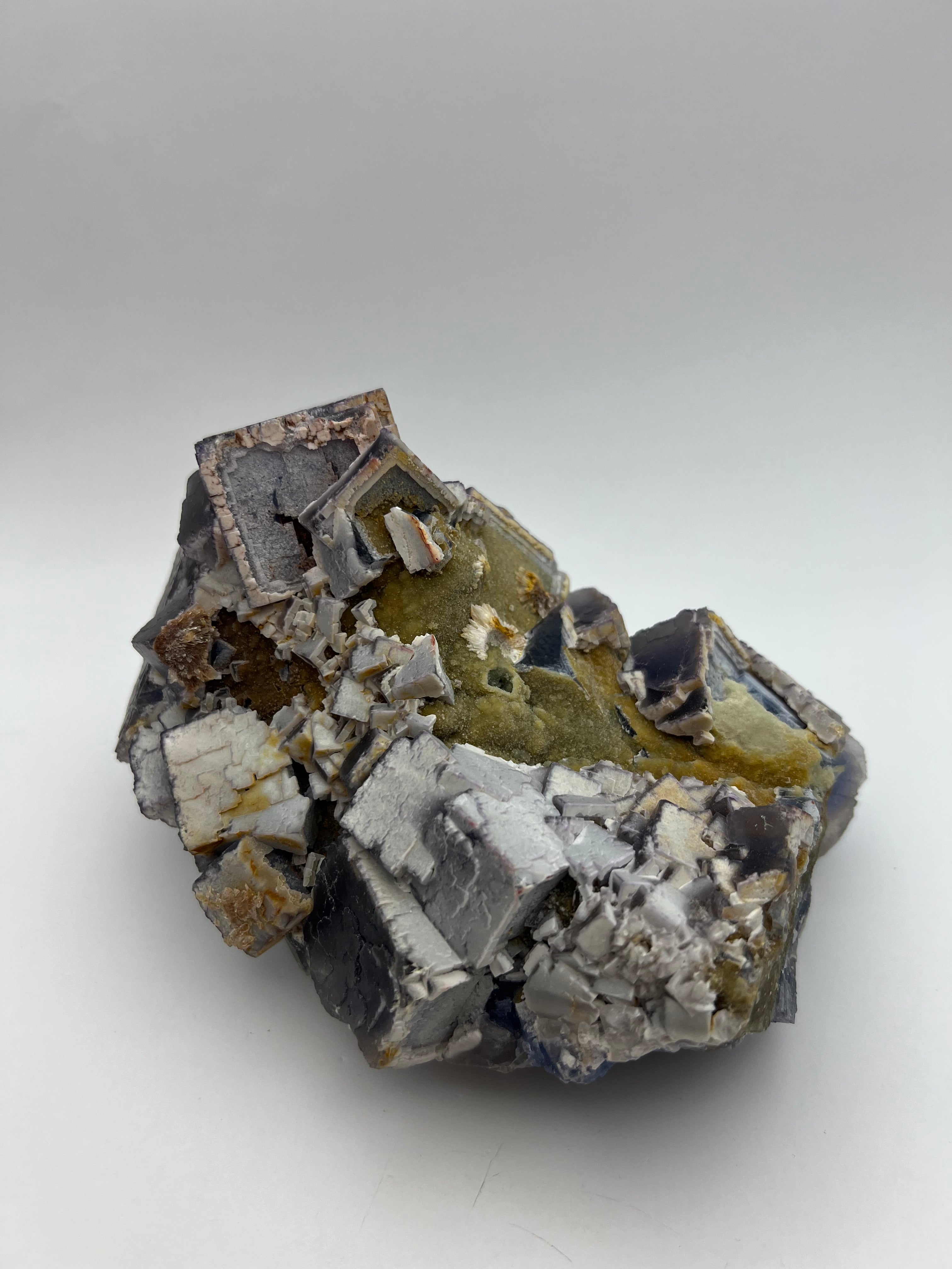 Massive Cubic Fluorite - Earthly Secrets