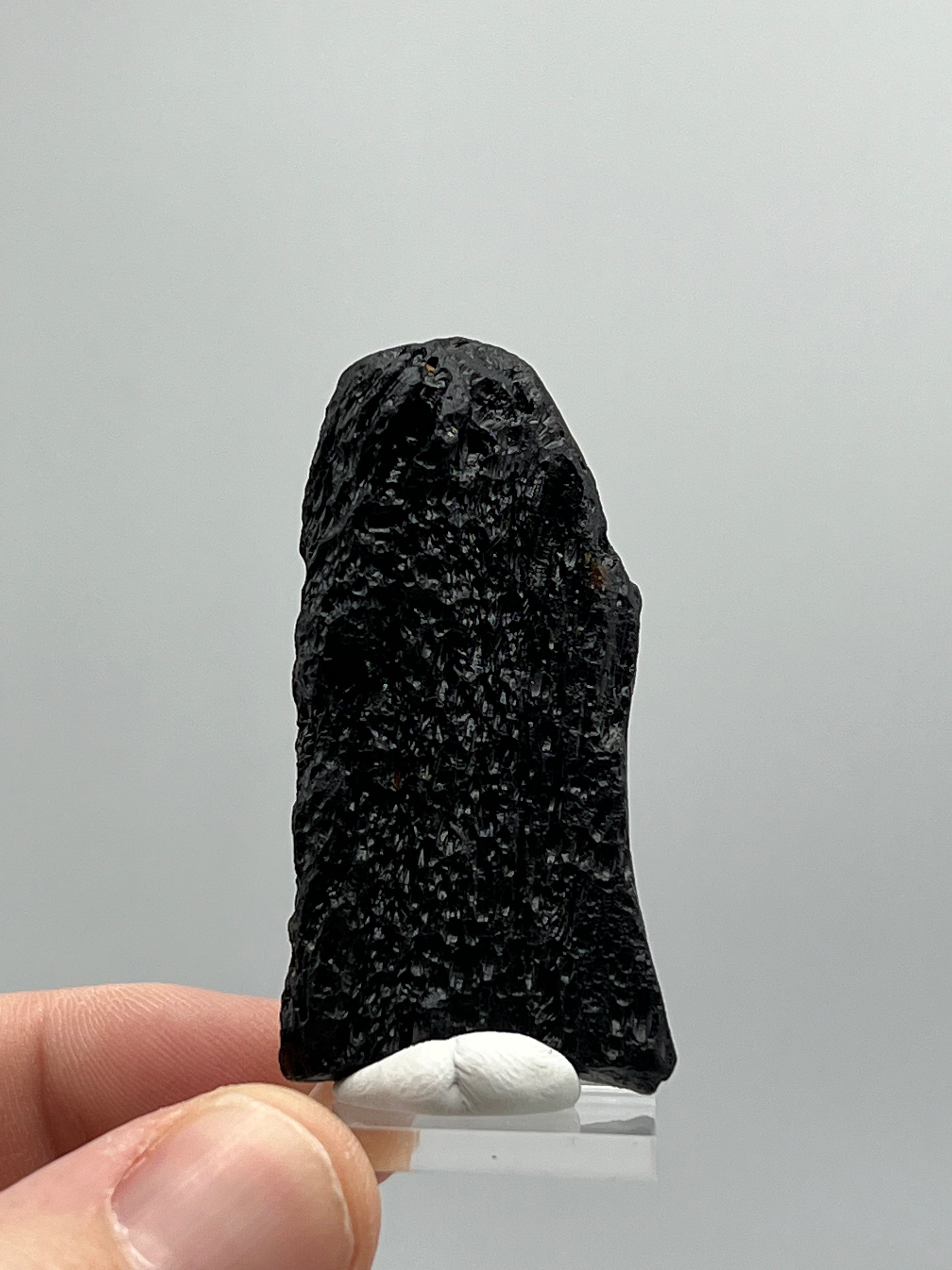 Tektite from Thailand F 19.22g - Earthly Secrets