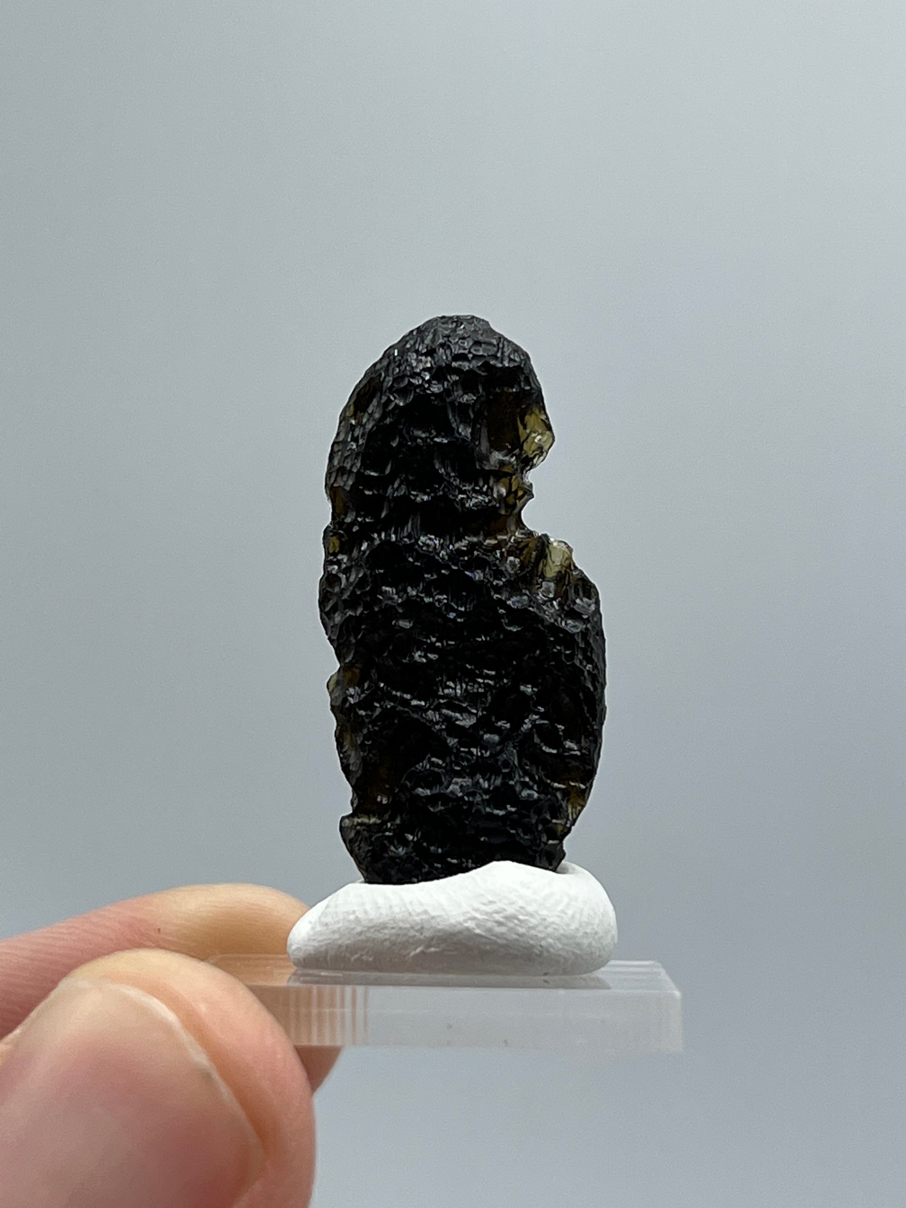 Tektite from Thailand P 3.9g - Earthly Secrets